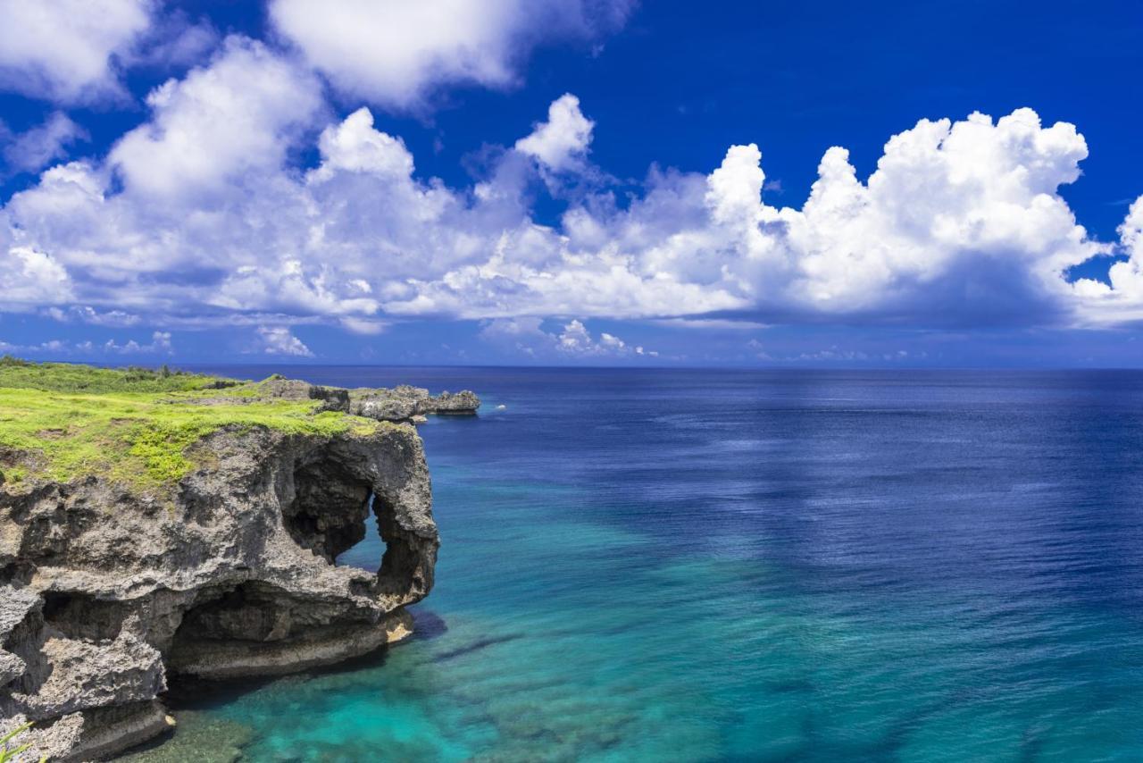 Kariyushi Condominium Resort Onna Maeda Base Bagian luar foto